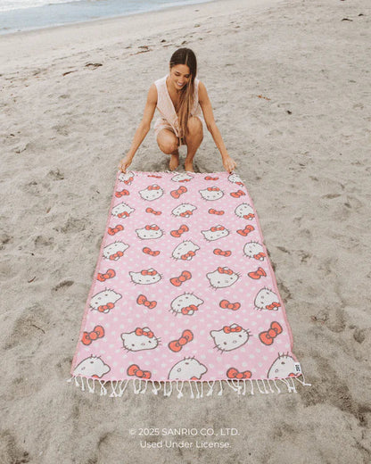 Hello Kitty® Dots