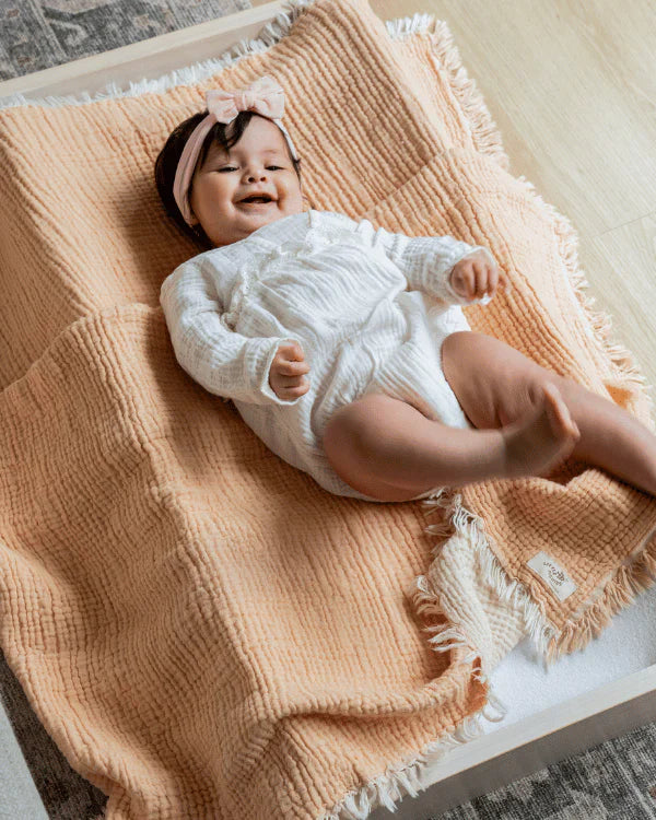 Little Fishies Gauze Receiving Blanket - Peach Fuzz