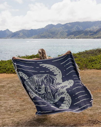 Pacific Ridley Blanket
