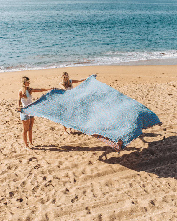 Whale Fin - PARTY BLANKET™